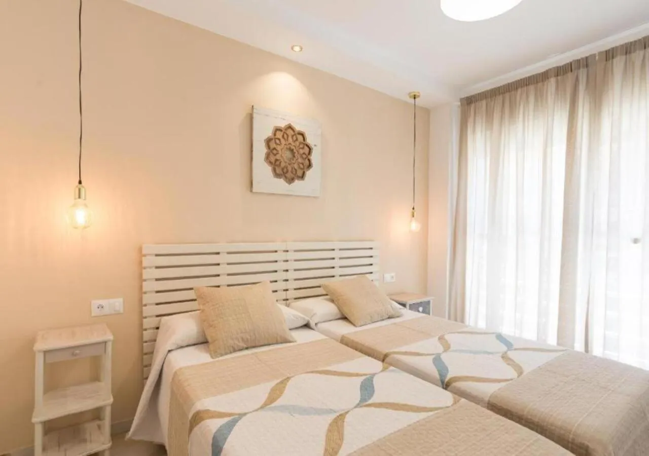Apartment Supreme City Centre & Parking Malaga